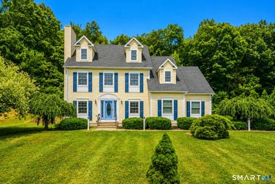 /international/us/9-candlewood-lane-granby-ct-110109004274/