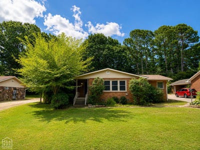 /international/us/1828-crestview-st-jonesboro-ar-110109544827/