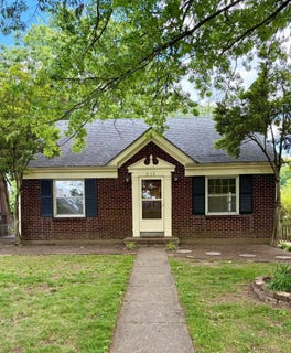 /international/us/217-romany-road-lexington-ky-110108140474/