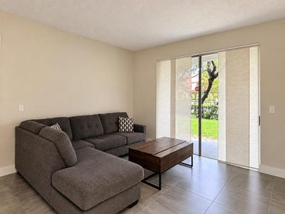 /international/us/765-sw-148th-avenue-sunrise-fl-110110295926/