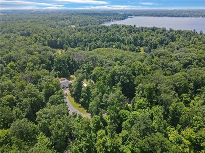 /international/us/608-e-round-lake-avenue-georgetown-twp-wi-110100578866/