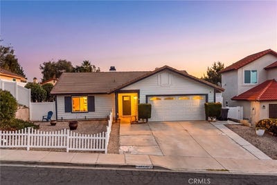 /international/us/25992-country-walk-lane-murrieta-ca-110120067891/