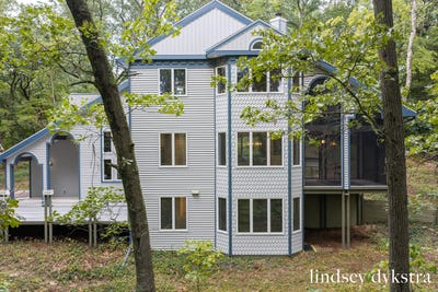 /international/us/6803-blue-ridge-drive-ne-belmont-mi-110110267807/
