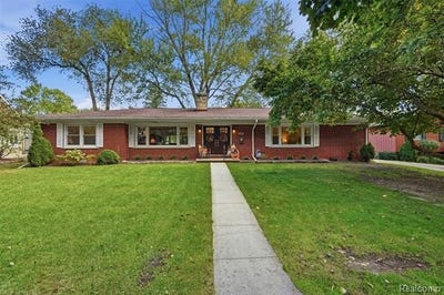 /international/us/88-greenside-avenue-ypsilanti-twp-mi-110120483841/