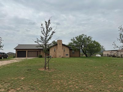/international/us/550-willow-valley-rd-gail-tx-110108446585/