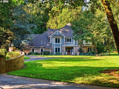 /international/us/625-victoria-pl-westlinn-or-110120418192/