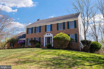 /international/us/12-sparks-station-road-sparks-glencoe-md-110107170059/