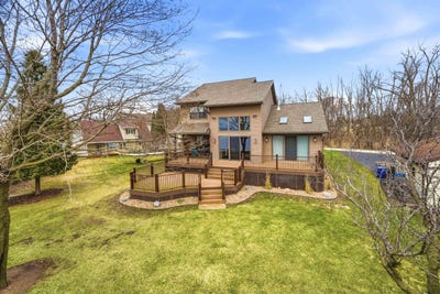/international/us/6097-e-lyngaas-road-winneconne-wi-110107435343/
