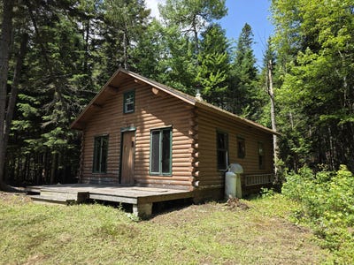 /international/us/4-10b-camp-road-dyer-brook-me-110100691107/