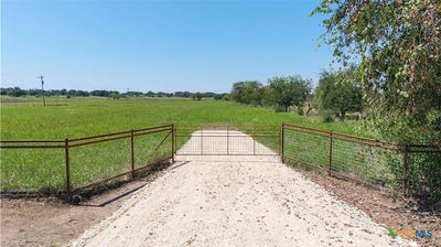 /international/us/5752-county-road-174-gatesville-tx-110107278435/