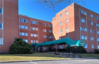 /international/us/16100-van-aken-boulevard-unit-202-shaker-heights-oh-110100116773/