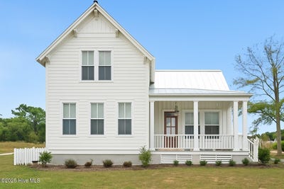 /international/us/101-estella-lane-edenton-nc-110103292996/