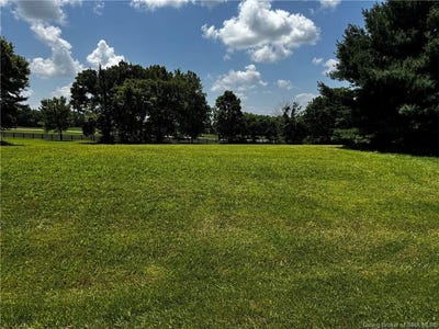 /international/us/7105-wind-valley-court-greenville-in-110109273357/