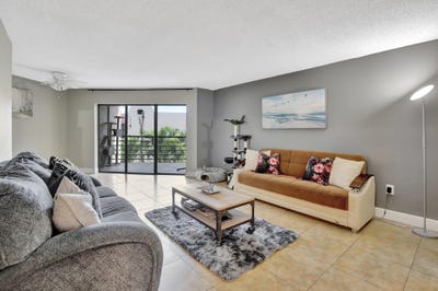 /international/us/6855-w-broward-boulevard-plantation-fl-110100300978/