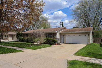 /international/us/206-s-midpark-drive-appleton-wi-110107875288/