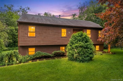 /international/us/1-sunset-drive-yorktown-heights-ny-110109026173/