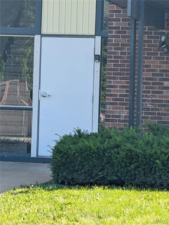 /international/us/8776-sieloff-drive-hazelwood-mo-110108874247/