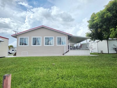 /international/us/12350-se-138th-blvd-okeechobee-fl-110102798734/