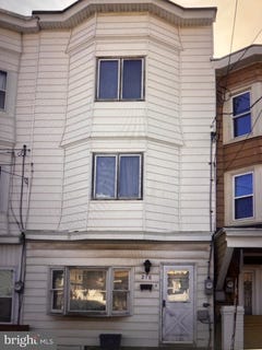 /international/us/216-e-lloyd-street-shenandoah-pa-110100091840/