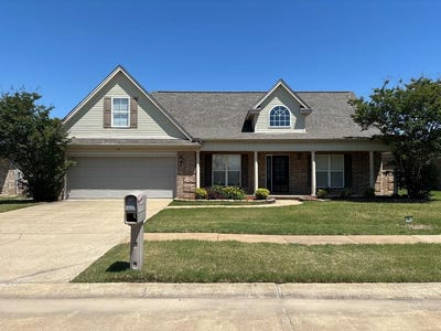 /international/us/1707-pine-ridge-drive-west-memphis-ar-110107817704/
