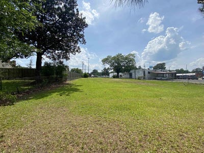 /international/us/212-n-longstreet-street-kingstree-sc-110102582378/