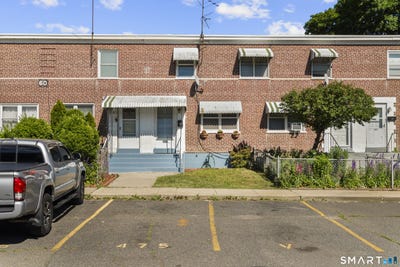 /international/us/186-court-d-building-60-bridgeport-ct-110108911518/