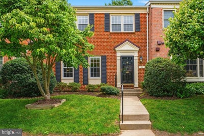 /international/us/25-wonderview-ct-lutherville-timonium-md-110119361728/