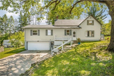 /international/us/29-riverside-drive-long-prairie-mn-110108919168/