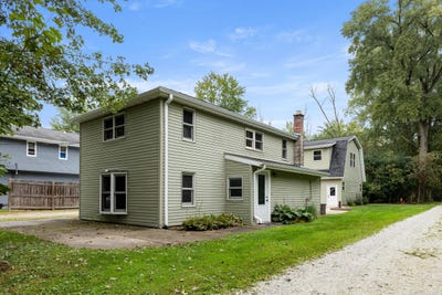 /international/us/8413-fox-river-rd-waterford-wi-110110237101/