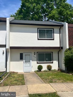 /international/us/1308-wexford-court-herndon-va-110107503229/