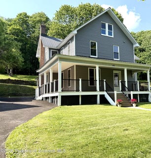 /international/us/405-lake-avenue-montrose-pa-110109195293/
