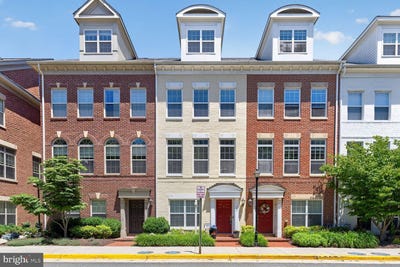 /international/us/307-upton-court-n-arlington-va-110108532249/