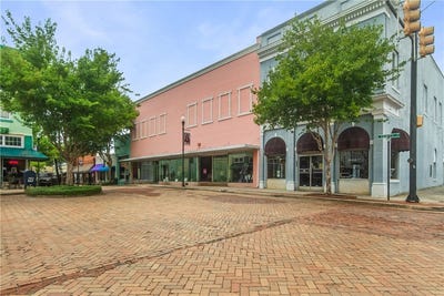 /international/us/102-trinity-street-abbeville-sc-110108797531/