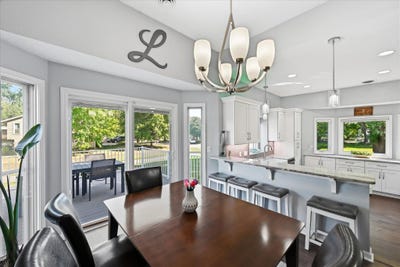 /international/us/6747-quantico-lane-n-maple-grove-mn-110110278089/