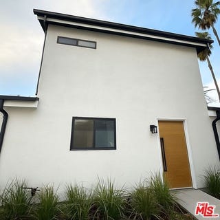 /international/us/5417-gentry-ave-valley-village-ca-110108495457/