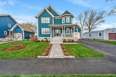 /international/us/19-kimball-ave-ipswich-ma-110107985813/