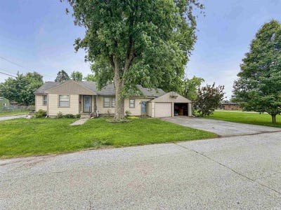 /international/us/951-w-palmer-street-frankfort-in-110108206892/