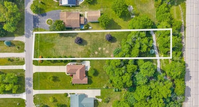 /international/us/s-lake-street-port-sanilac-mi-110110088632/