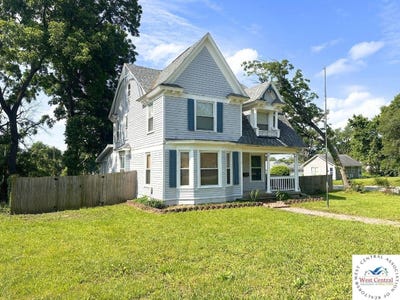 /international/us/401-e-mcpherson-street-knob-noster-mo-110108392889/