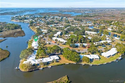 /international/us/11568-w-bayshore-drive-crystal-river-fl-110108536182/