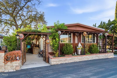 /international/us/1550-rory-lane-simi-valley-ca-110120807721/