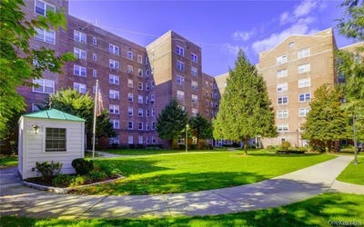 /international/us/90-bryant-avenue-white-plains-ny-110105519709/