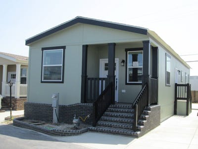 /international/us/301-e-foothill-blvd-pomona-ca-110100071954/?lang=zh-tw
