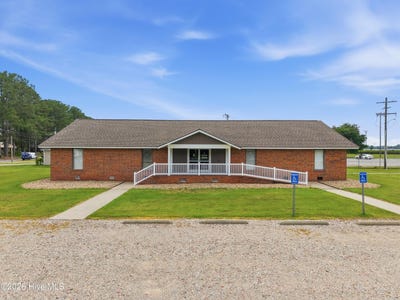 /international/us/501-n-main-street-robersonville-nc-110109299852/