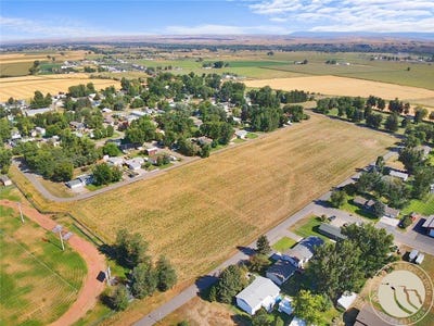 /international/us/522-3rd-street-sw-park-city-mt-110108681964/
