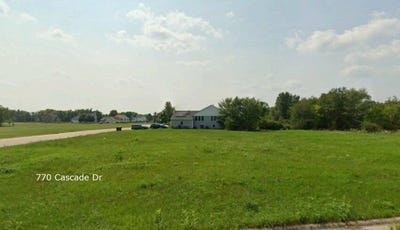/international/us/770-cascade-drive-marengo-il-110120800341/