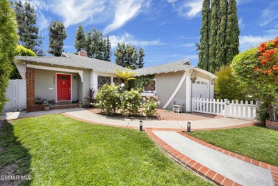 /international/us/23204-leonora-drive-woodland-hills-ca-110100350086/?lang=zh-tw