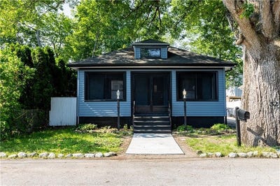 /international/us/32-sykes-street-warwick-ri-110101258370/?lang=zh-tw