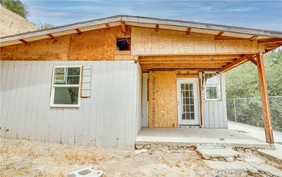 /international/us/12055-kagel-canyon-road-sylmar-ca-110106075496/