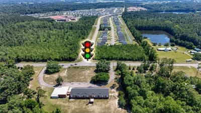 /international/us/1403-highway-90-conway-sc-110108576394/